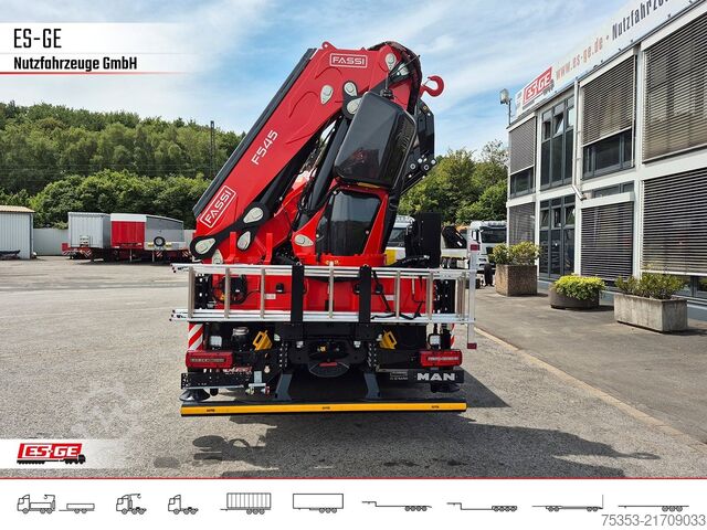 Truk flatbed MAN TGX 26.480 6x2-4 LL CH mit Fassi F545RA.2.26