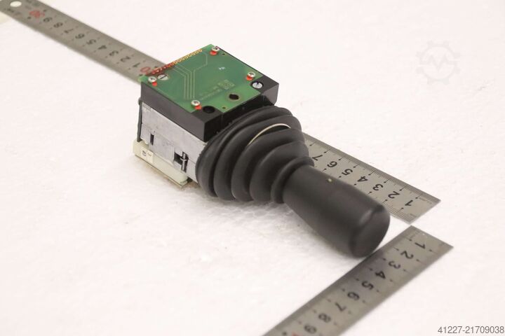 জয়স্টিক Gessmann S 14