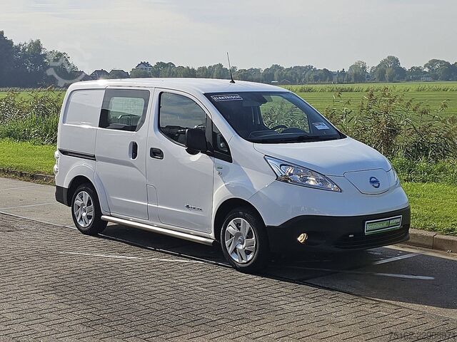 Camioneta familiar de techo alto NISSAN E-NV200 L1 NAP 200KM WLTP
