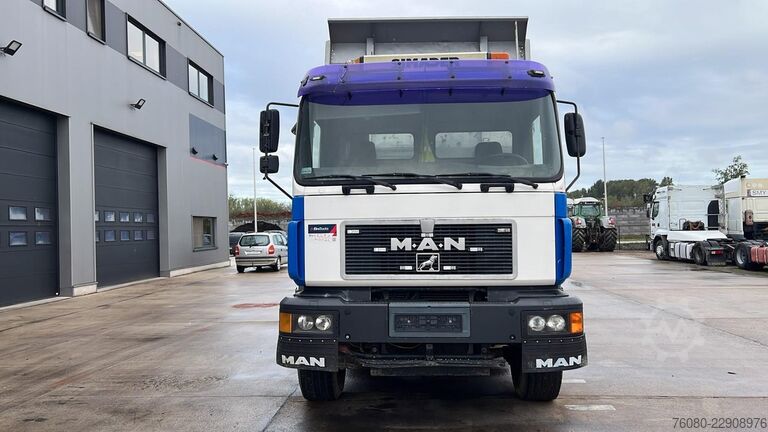 Volquete de 3 lados MAN 33.463 (STEEL SUSP. / CLEAN TRUCK / GOOD TYRES ...