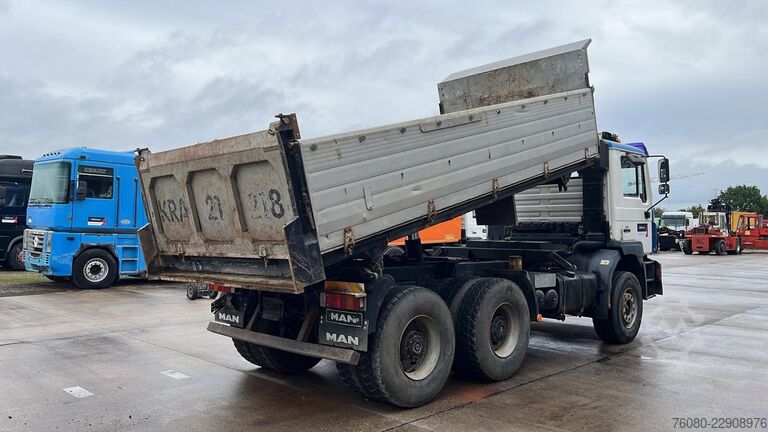 Volquete de 3 lados MAN 33.463 (STEEL SUSP. / CLEAN TRUCK / GOOD TYRES ...