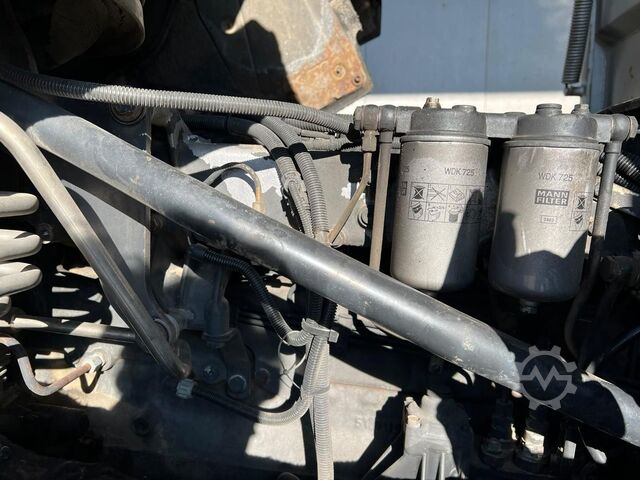 Volquete de 3 lados MAN 33.463 (STEEL SUSP. / CLEAN TRUCK / GOOD TYRES ...