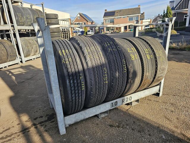 Chassis divers TRAILER TIRE.