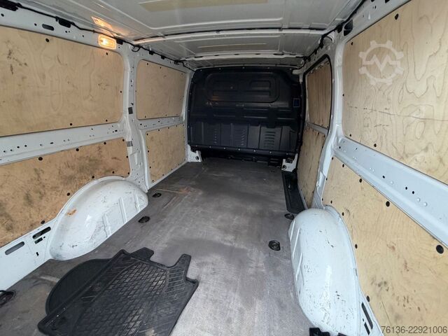 شاحنة بانل MERCEDES-BENZ Vito 116 CDI Automatik Klima Tempomat AHK Navi