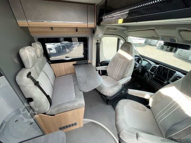 Kamper PÖSSL Summit Shine 600 L Elegance| Autom,Premium-Paket