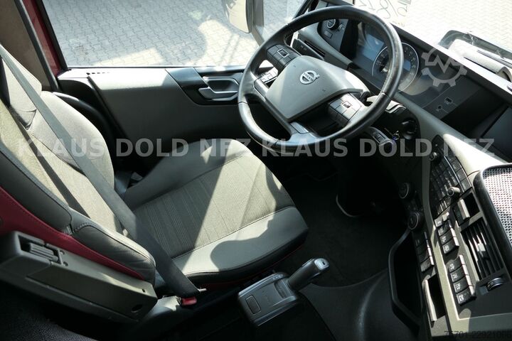 Volymdragbil VOLVO FH 460 Globetrotter 2-Tanks Euro 6