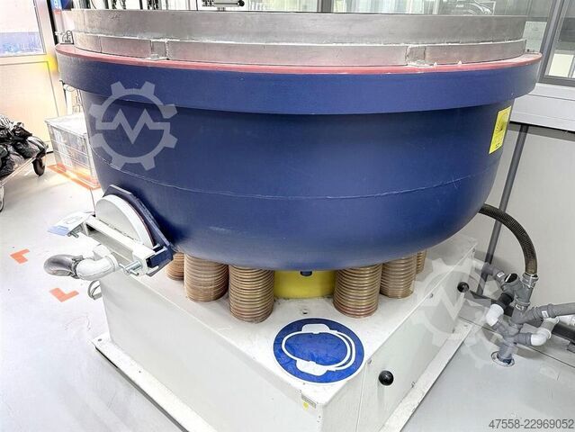 Máquina de acabado por vibración WALTHER-TROWAL CM 605
