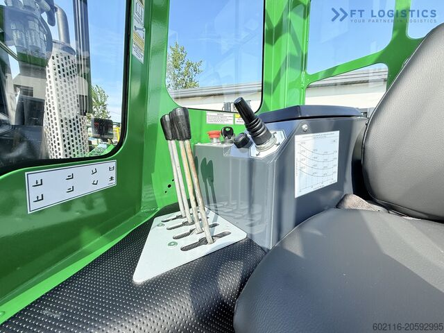 Stivuitor cu patru direcții Combilift C2500 TRIPLEX 4900 Width: 1900 mm GAS