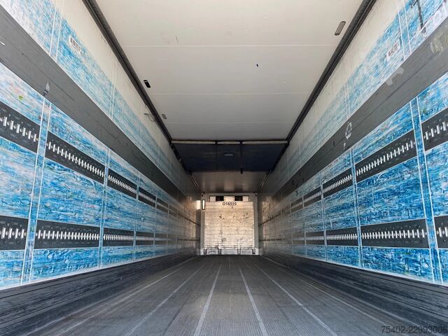 Schmitz Cargobull SCB*S3B Frigo / Vector 1550 / BPW / Yükleme Rampası Schmitz Cargobull SCB*S3B Frigo / Vector 1550 / BPW / Laadklep