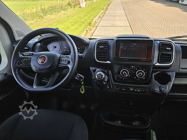 FIAT DUCATO 2.2 MJT 140 L3 con plataforma elevadora FIAT DUCATO 2.2 MJT 140 L3  LAADKLEP
