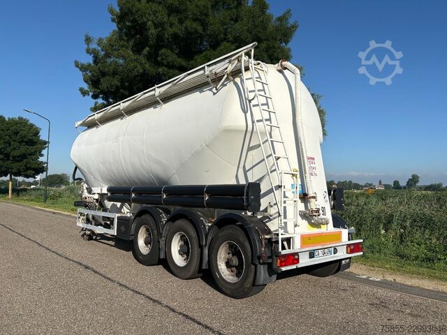 Feldbinder Silo 40M3 / Ejes BPW / Frenos de disco LT4636 Feldbinder Silo 40M3 / BPW Axles / Discbrakes