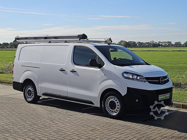 OPEL VIVARO 1.5 L3 XL NAP Euro6 Klimatizácia Ťažné zariadenie Strešný nosič Servisná história 3-mies OPEL VIVARO 1.5 L3 XL NAP Euro6 Airco Trekhaak Imper...