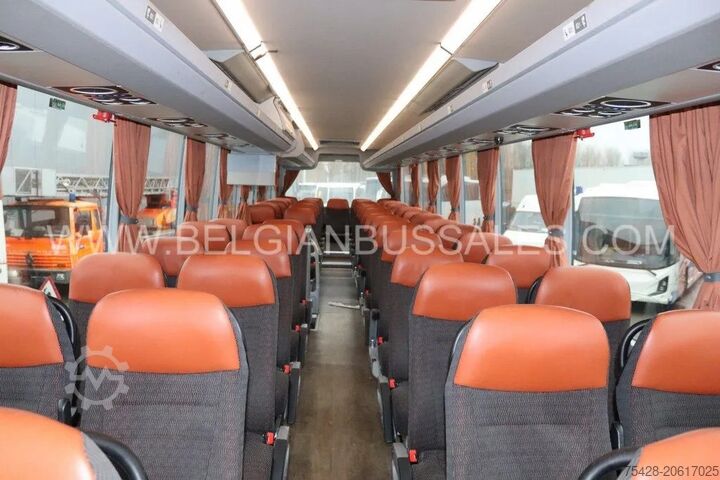 Coach Van Hool EX 16 M