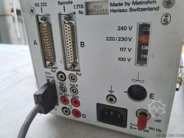 Metrohm 719S Titrino med 20 ml burette og 728 omrører. Metrohm 719S Titrino