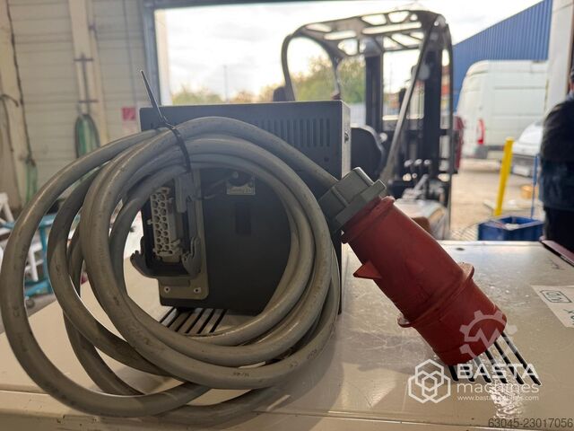 Mold Masters TMXL-3/3-0 (2009) Mold Masters TMXL-3/3-0