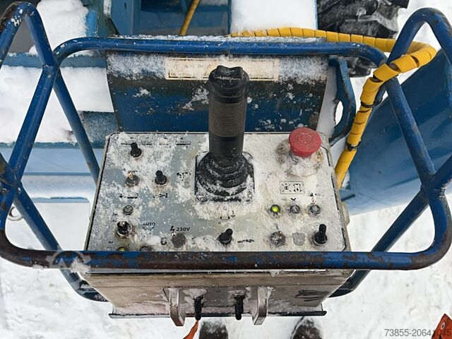 Tabela e ngritjes me gërshërë Holland-Lift B195-DL25 (21m)