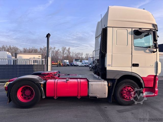 मानक ट्रैक्टर यूनिट DAF XF 530 SSC Super Space Cab Prod. 2022 - RETARDER