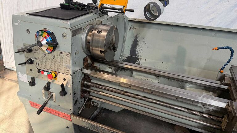 Leit-/Zugspindeldrehmaschine Used Colchester Triumph 2000