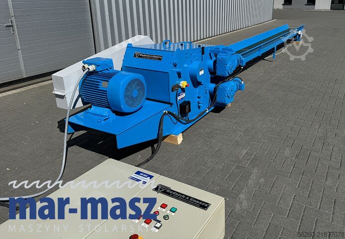 Houtversnipperaar / shredder met transportband Rudnick & Enners TH 150/400/3