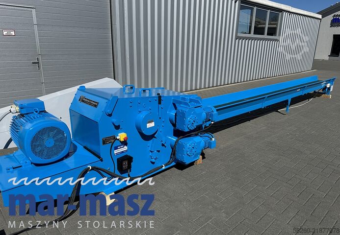 Houtversnipperaar / shredder met transportband Rudnick & Enners TH 150/400/3