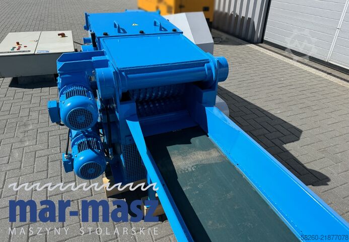 Houtversnipperaar / shredder met transportband Rudnick & Enners TH 150/400/3