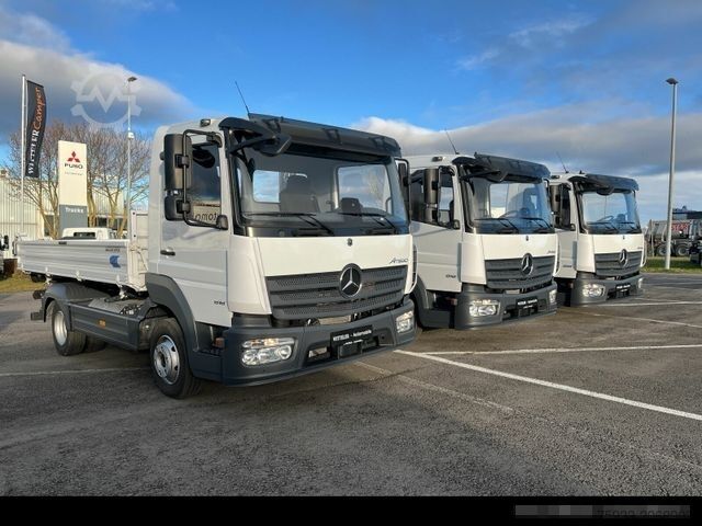 Furgone ribaltabile MERCEDES-BENZ Atego 818 K 4x2 3-S.-Kipper+Klima+2xAHK+2100 km!