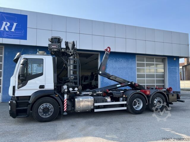 Camion ampliroll avec grue Iveco Stralis 480