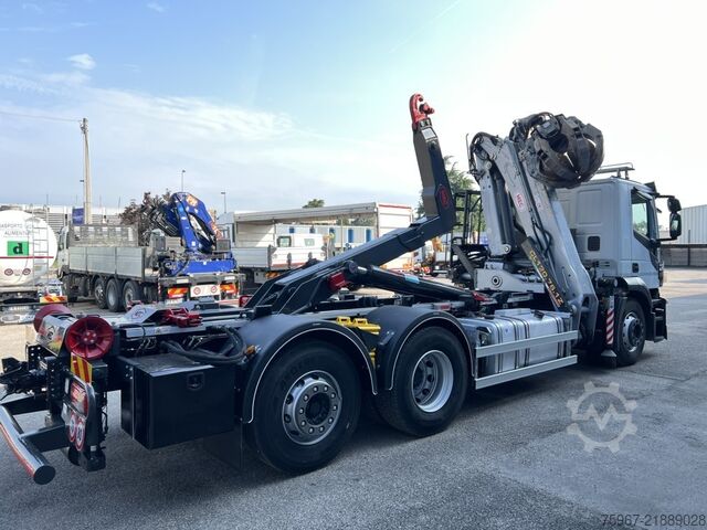 Camion ampliroll avec grue Iveco Stralis 480