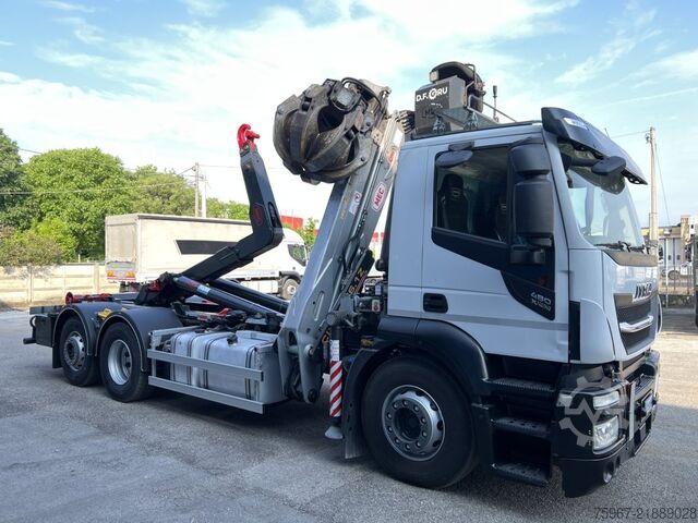 Camion ampliroll avec grue Iveco Stralis 480