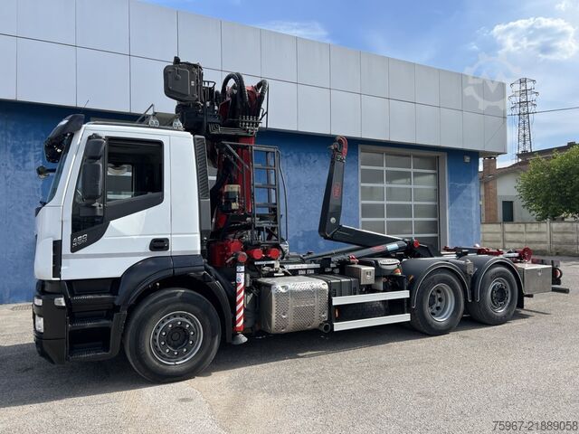 Camion ampliroll avec grue Iveco Stralis 480