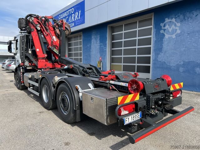 Camion ampliroll avec grue Iveco Stralis 480
