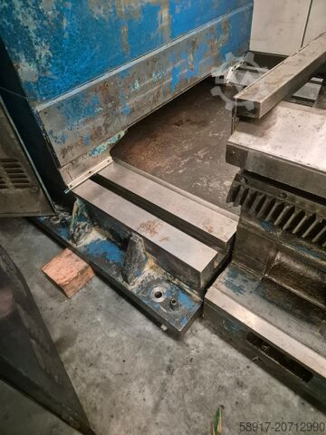 CNC LATHE TACCHI HD/3 105H S CNC 840D