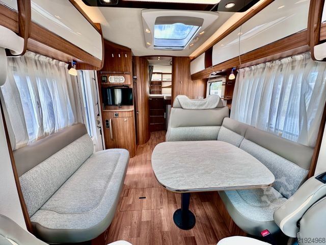 半集成式房车 HYMER/ERIBA Tramp T 704 SL *d*