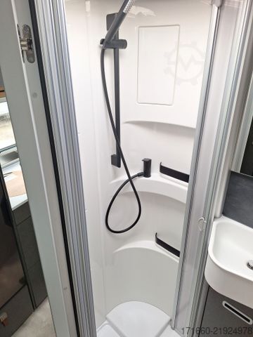 Caravana semiintegrada HYMER/ERIBA ML-T Xperience 580
