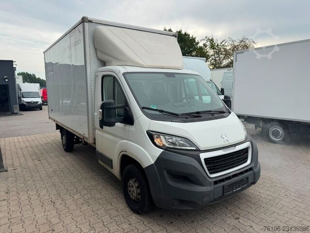 Furgon i mbyllur PEUGEOT Boxer Koffer ** Motorschade **FESTPREIS