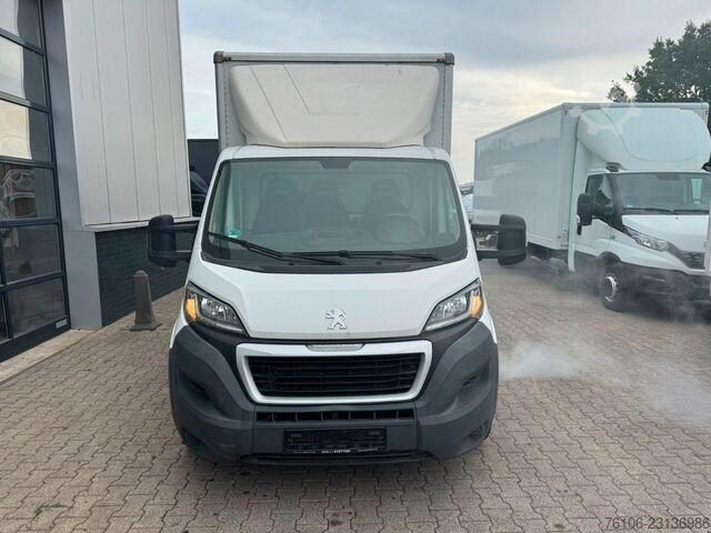 Furgon i mbyllur PEUGEOT Boxer Koffer ** Motorschade **FESTPREIS
