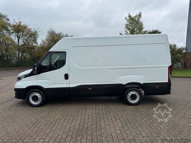 Xe van thùng kín IVECO Daily 35S14 Hi-Matic Kastenwagen *Klima*Tempomat