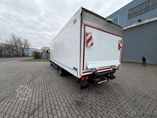 Transporter mit Koffer MAN TGL 8.190  Isolier Koffer mit Ladebordwand