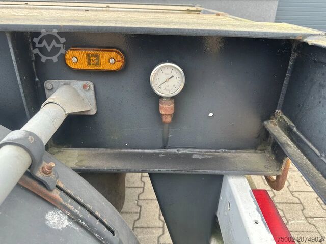 Konteineru pārvadājumi TURBOS HOET Turbo's Hoet 20FT HC GOOSENECK ADR CHASSIS / BP...