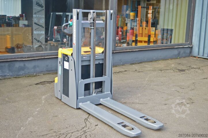 Palešu krāvējs Jungheinrich EJD 222