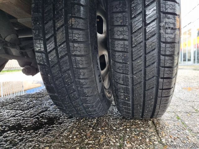 パネルバン Iveco Daily 40C18 3.0 D L4H2 Maxi GVW 3500 KG Euro 6D