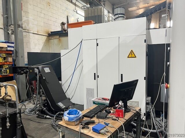 Centre d’usinage universel 5 axes MIKRON HPM 450U +SYSTEM 3R WORKPARTNER