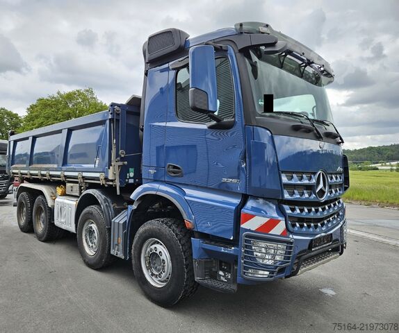 Kipper LKW Mercedes-Benz Arocs 3251 LK 8x4 Bordmatik