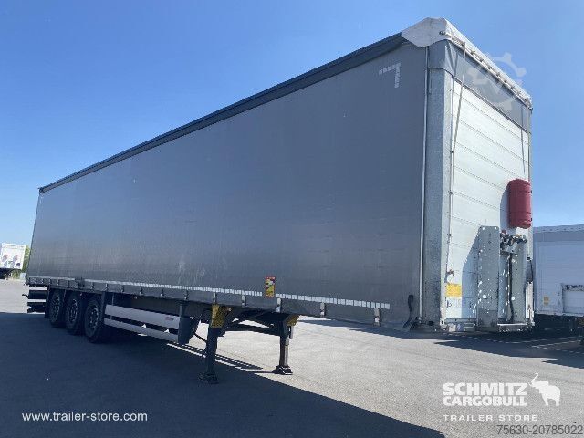 Öppen semitrailer med kapell Schmitz Cargobull Semitrailer Curtainsider Standard