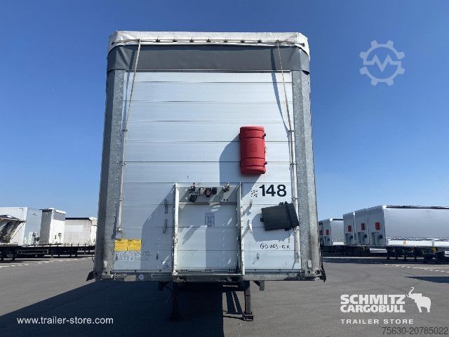 Öppen semitrailer med kapell Schmitz Cargobull Semitrailer Curtainsider Standard