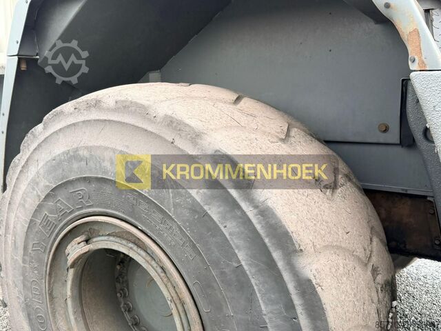 Wheel loader Liebherr L 576 Xpower