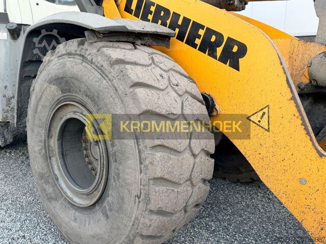 Wheel loader Liebherr L 576 Xpower