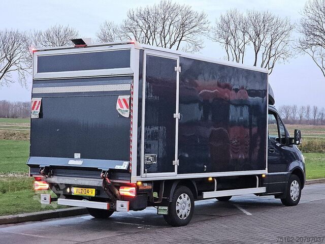 Suitcase MERCEDES-BENZ SPRINTER 317 ac automaat EURO6