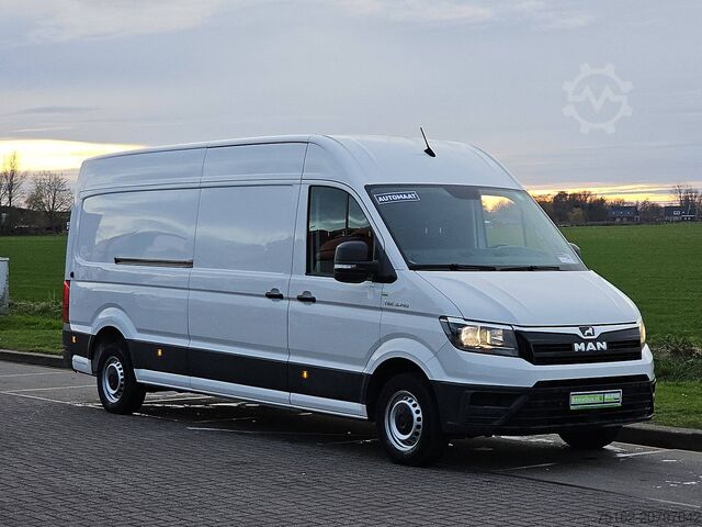 Kombi z wysokim dachem M.A.N. TGE 3.140 L3H2 Maxi Trekhaak!