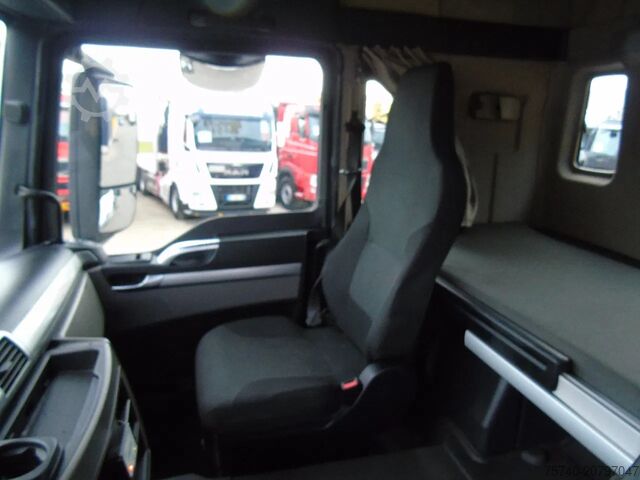 Sistem lengan pengait MAN TGS 28.470 + 20T hook + 6x2